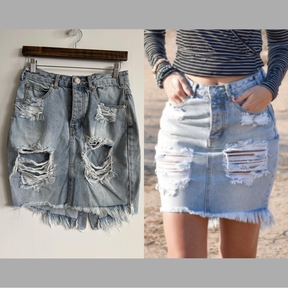28 One Teaspoon Super Fitted Skirt